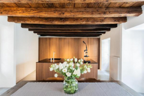 Shades of Como with Private Terrace by Rent All Como Como